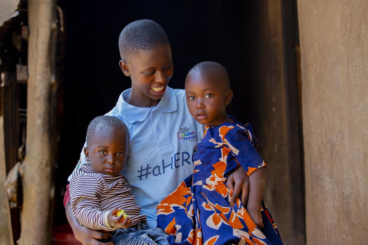 UNICEF A HERO 28
