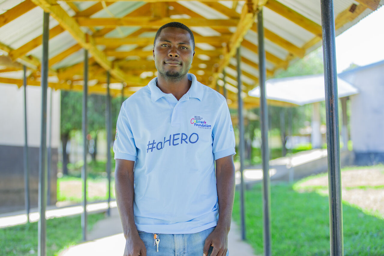 UNICEF A HERO 4